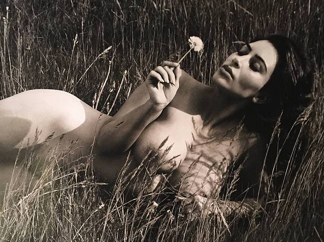 Kim Kardashian Nude