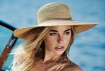 Elizabeth Turner Nude