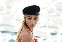 Elizabeth Turner Nude