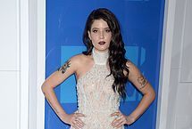 Halsey Nude