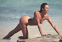 Candice Swanepoel Nude