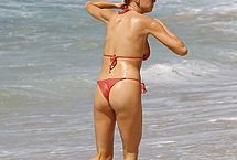 Charlotte McKinney Nude