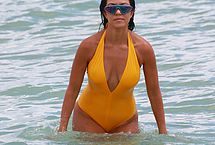 Kourtney Kardashian Nude