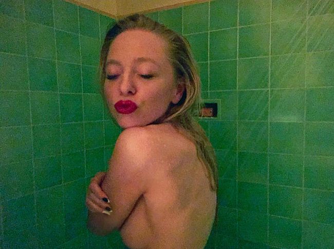 Portia Doubleday Nude