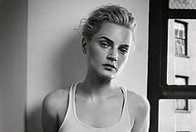 Guinevere Van Seenus Nude