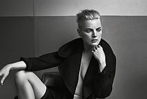 Guinevere Van Seenus Nude