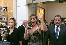 Khloe Kardashian Nude