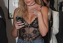 Khloe Kardashian Nude