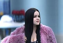Ariel Winter Nude