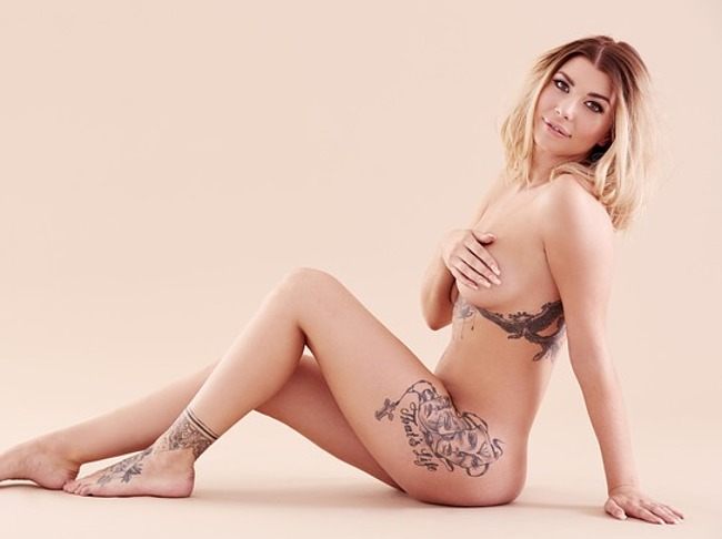 Olivia Buckland Nude