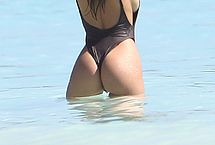 Emily Ratajkowski Nude