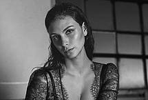 Morena Baccarin Nude