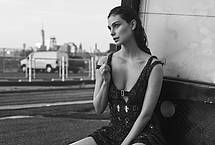 Morena Baccarin Nude