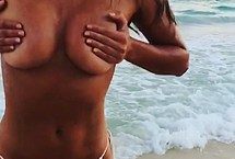 Nina Agdal Nude