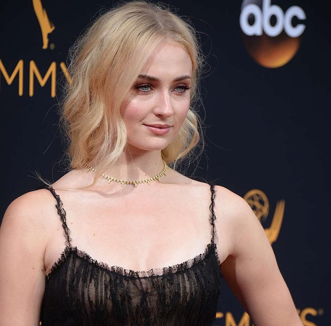 Sophie Turner Nude
