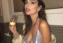 Emily Ratajkowski Nude