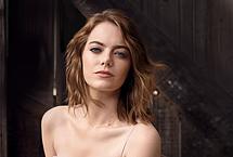 Emma Stone Nude