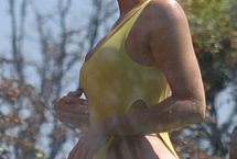 Khloe Kardashian Nude