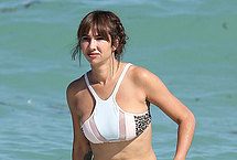 Jackie Cruz Nude