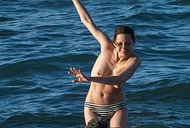 Marion Cotillard Nude