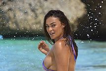 Myla Dalbesio Nude