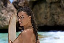 Myla Dalbesio Nude