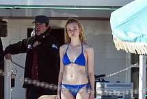 Elle Fanning Nude