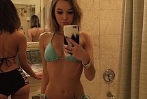 Sarah Snyder Nude