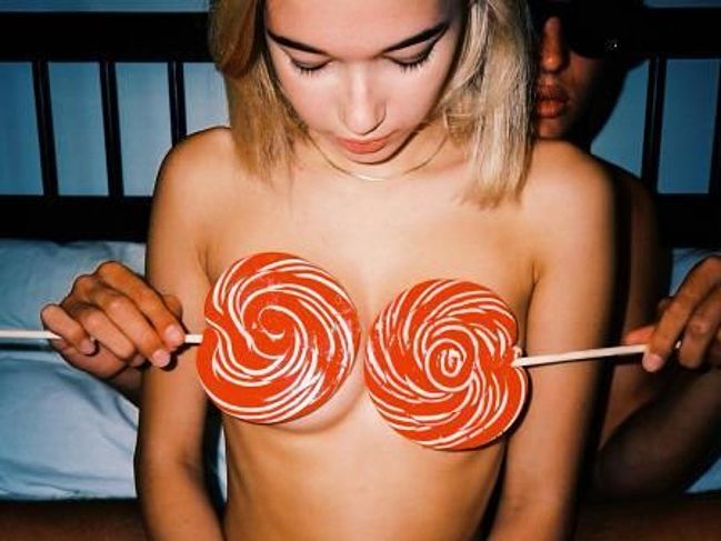 Sarah Snyder Nude