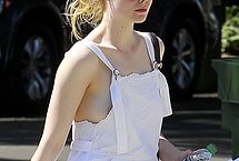 Elle Fanning nude