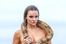 Caitlin OConnor Nude