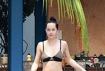 Dakota Johnson Nude
