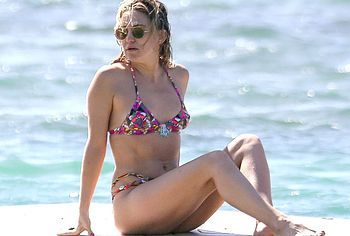 Kate Hudson Nude