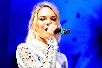 Louisa Johnson Leaked Nude