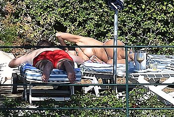 Laura Barriales Nude