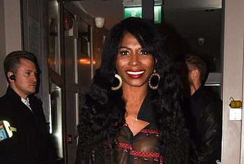 Sinitta Nude