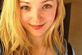 Dove Cameron Nude