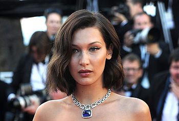 Bella Hadid Nude
