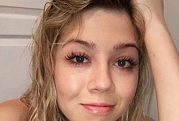 Jennette McCurdy Nude