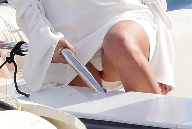 Kourtney Kardashian Nude