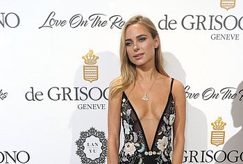 Kimberley Garner Nude