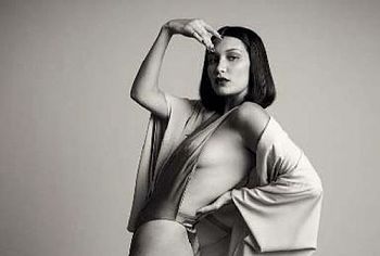 Bella Hadid Nude