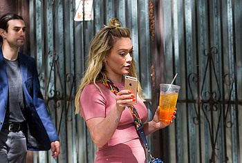 Hilary Duff Nude