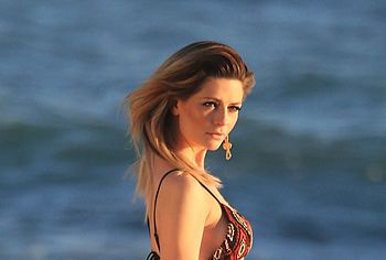 Mischa Barton And Jon Zacharias Sex Tape