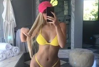 Kylie Jenner Nude