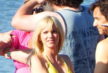 Anna Faris Nude