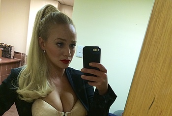 Kirsty-Leigh Porter Nude