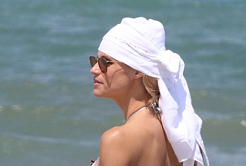Michelle Hunziker Nude