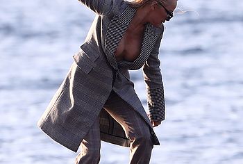 Pamela Anderson Nude