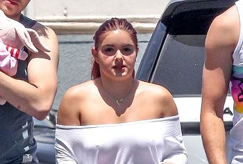 Ariel Winter Nude